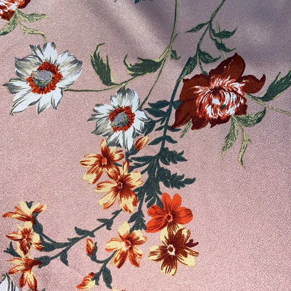 Elegant Dark Blush Floral Slip Dress, size M by ASTR The Label - Picture 10 of 16